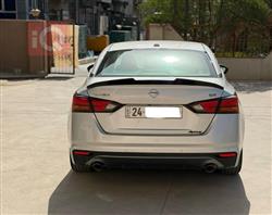 نیسان ئەلتیما